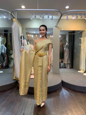ชุดไทยเจ้าสาว ชุดไทยจักรพรรดิ์ เช่าที่แบมบี้ เวดดิ้ง ห้วยขวาง